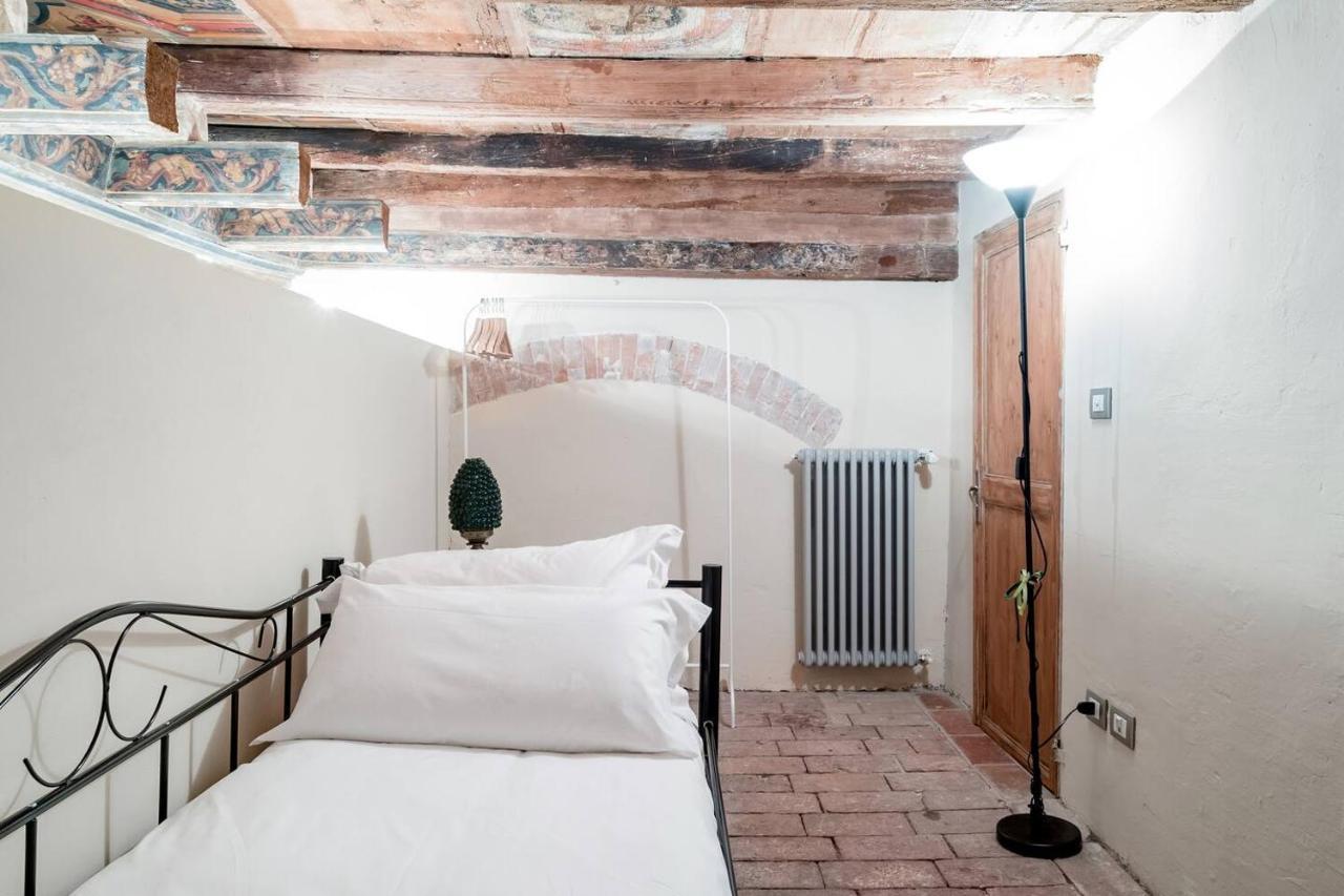 Fossalta Home, In The Heart Of The Historical Center Bolonia Zewnętrze zdjęcie